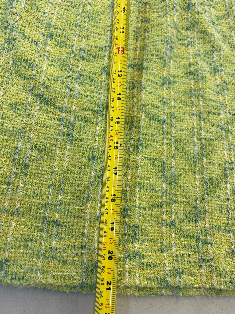 St. John Chartreuse Tweed Pencil Skirt - Picture 5 of 5